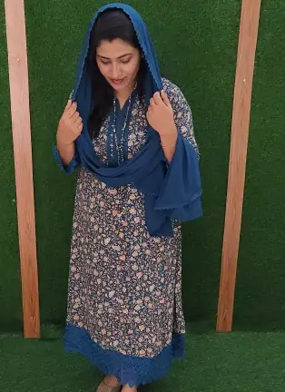 Top and Dupatta